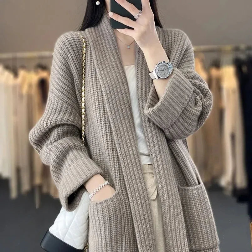 Women's Pocket Design Knitted Cardigan